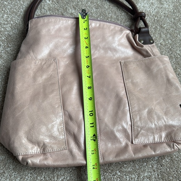 Ellington Light Warm Beige Leather Handbag - Picture 11 of 11